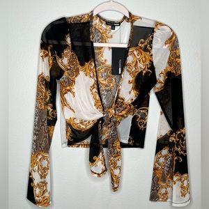 Long sleeves sheer cropped top